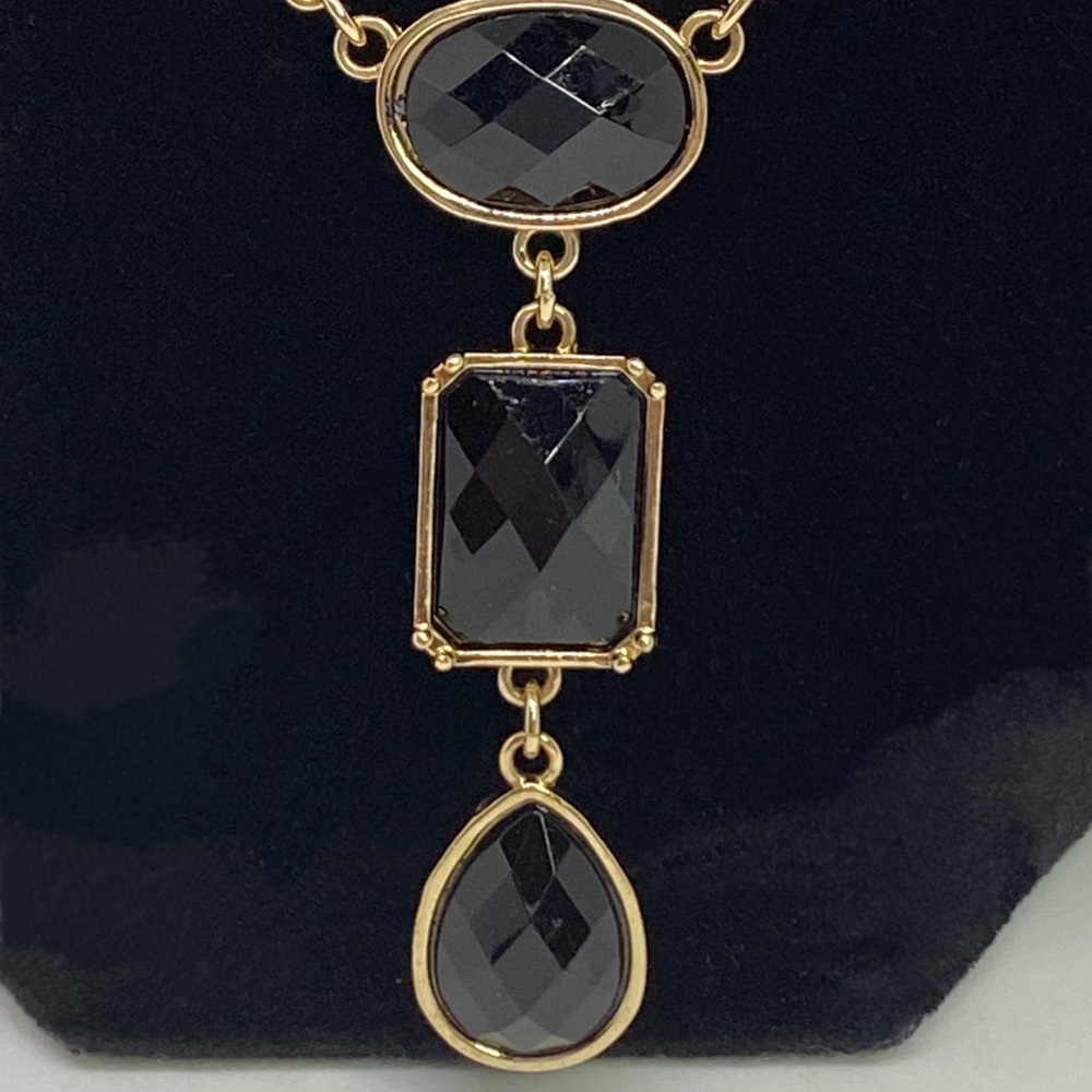Vintage Chandelier Blk Faceted Faux Onyx Gold-Tone Earrings & Geometric Necklace - Picture 4 of 6